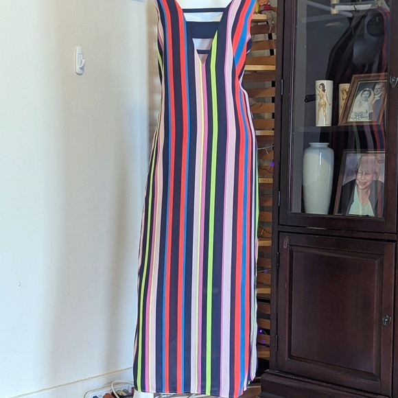🆕Project Sunshine Stripe Asymmetrical Dress - Picture 5 of 7